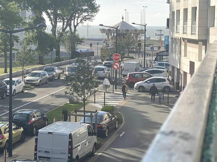 Bienvenue Au P'Tit Lou Lägenhet Boulogne-sur-Mer Exteriör bild